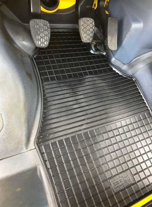 Эвакуатор частичной погрузки 4*4 Mercedes Sprinter 412