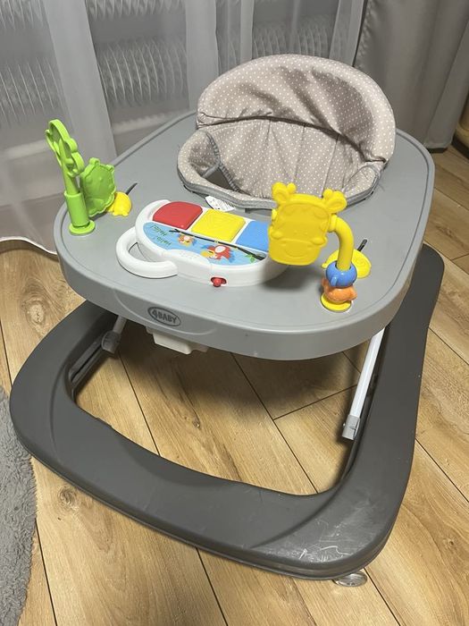 Chodzik dla dziecka 4baby