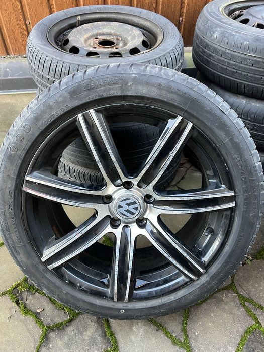 Автошини Lassa.