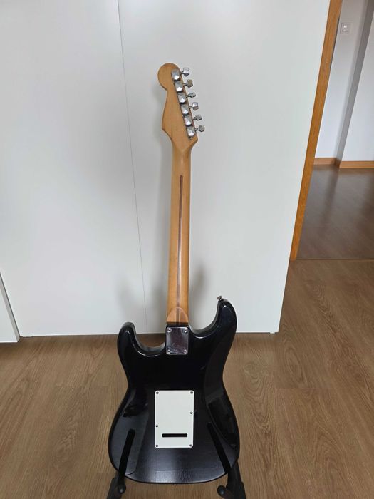 Fender Squier Stratocaster 90's made in Korea ** Impecável **