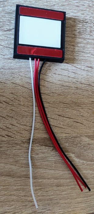 Sensor por toque para espelhos ou vidro