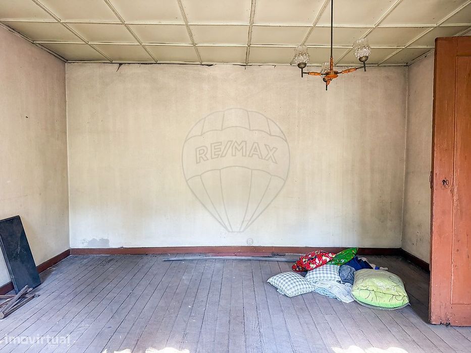 Moradia T2 para venda