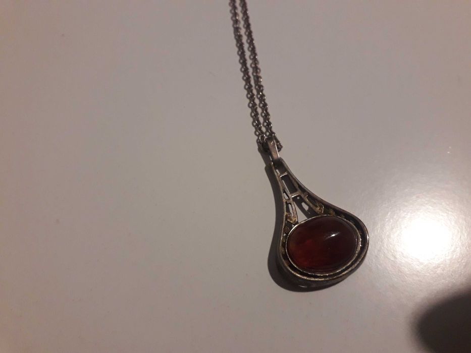 Zawieszka wisiorek srebro bursztyn