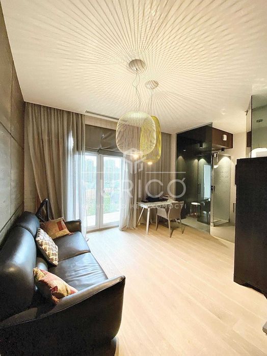 Продаж квартири в ЖК Renaissance Residence 118 м.кв.