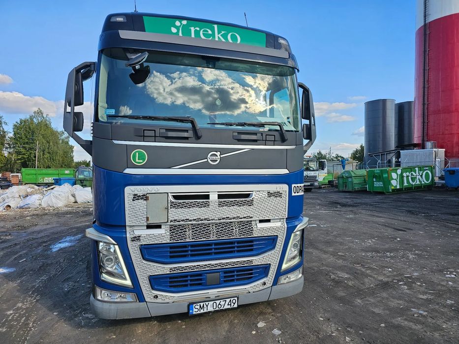 Volvo FH  VOLVO FH 6X2 Hakowiec marki Meiller RK 20.67