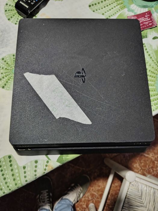 Consolas PS4 a funcionar a 100%