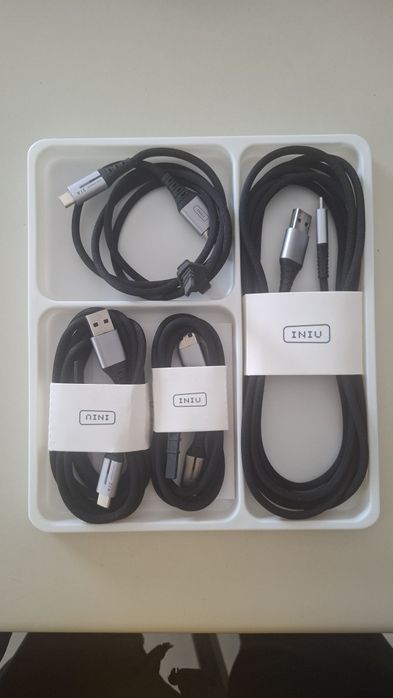Conjunto cabos dado USB INIU