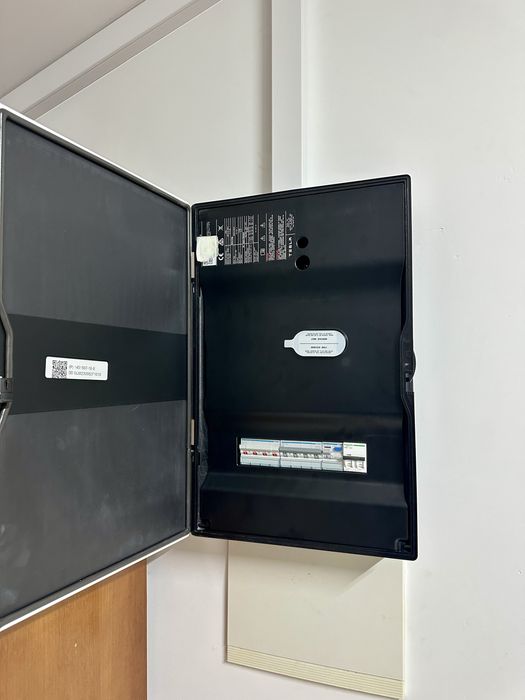 Tesla Powerwall 3 com inversor solar integrado + Tesla Gateway 2