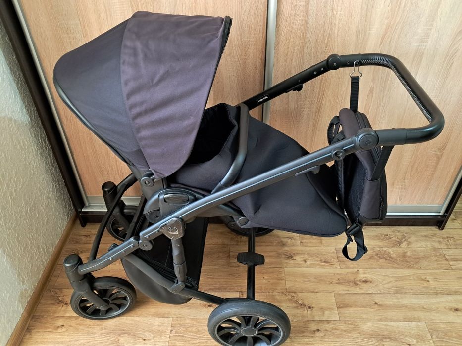 Продам   коляску