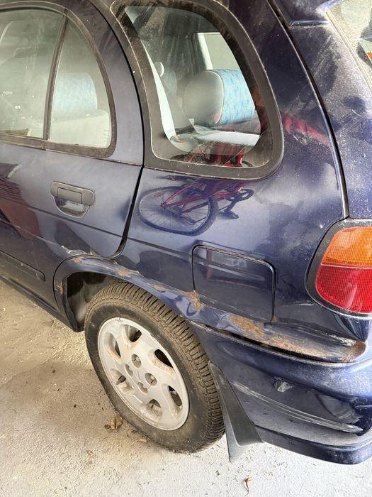 Nissan Almera 1.4 SR - Apenas 12.300 km Reais - Para Peças
