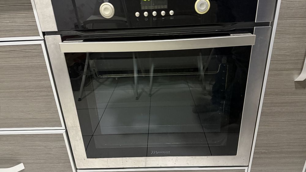 Вбудована духова шафа Mastercook