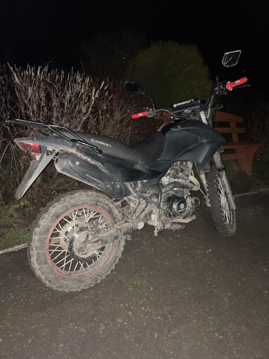 Geon x road 200 light