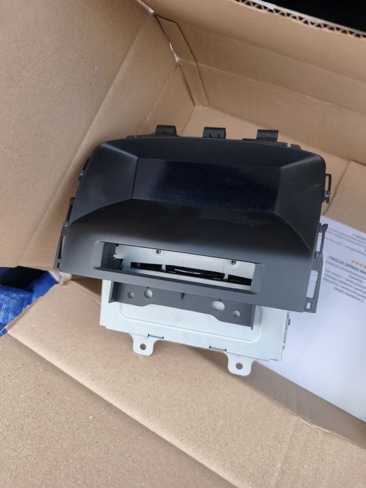 Oryginalne radio samochodowe Opel Astra J