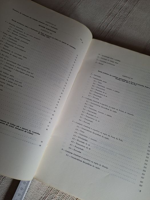 Grande livro estudo para localizar aeroporto de Lisboa em 1972
