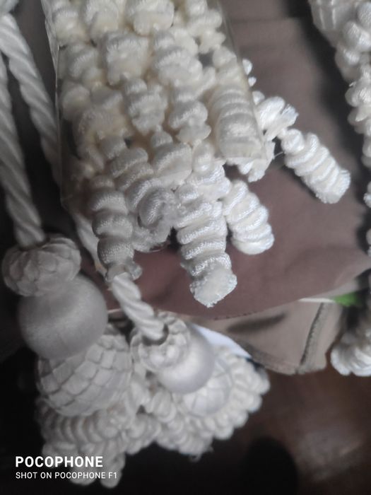 Quatro cordões para cortinados