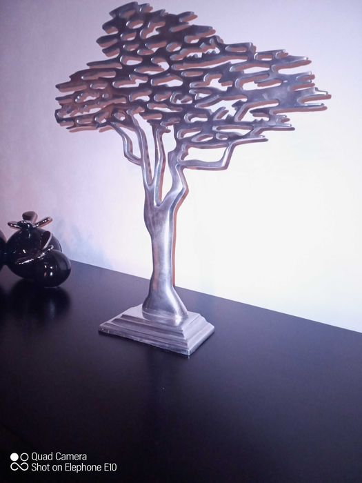 Várias peças decorativas