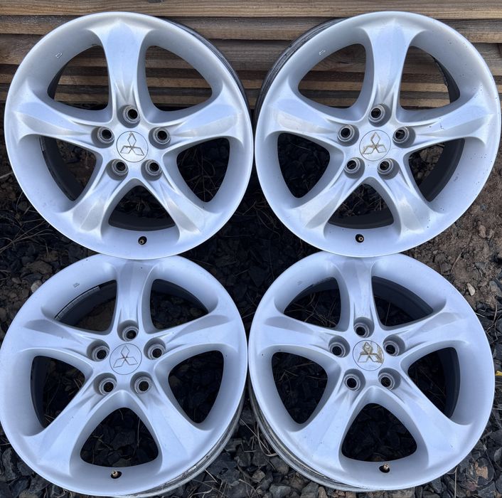 Диски 5 114.3 r17 Mitsubihi Honda Toyota Mazda