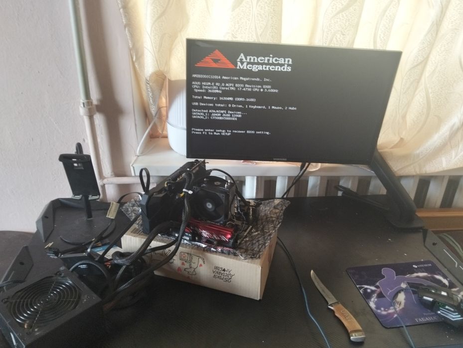 Asus H81M-E r2 1150 socket