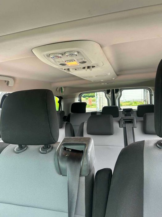 Peugeot Expert  Traveller 9 os.