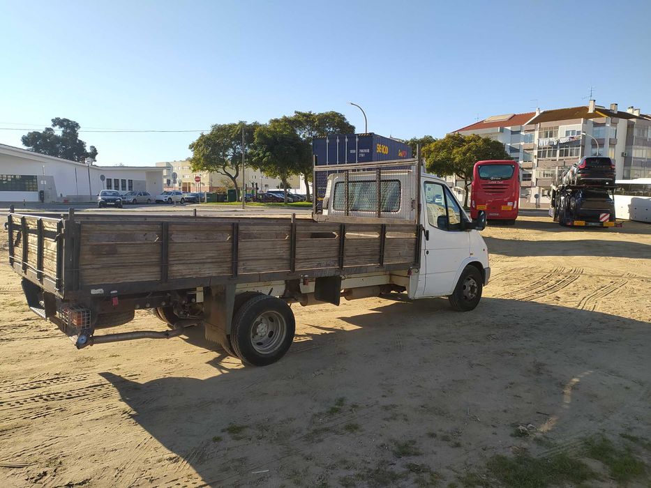 Aluguer de Carrinha de Caixa Aberta486997288111329281