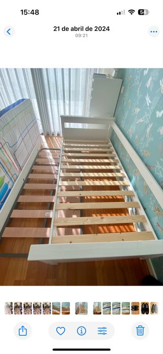 Cama solteiro convertivel em casal. Com 2 colchões.