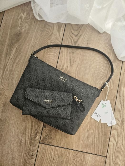 Kosmetyczka mała torebka i portfel Guess nowe