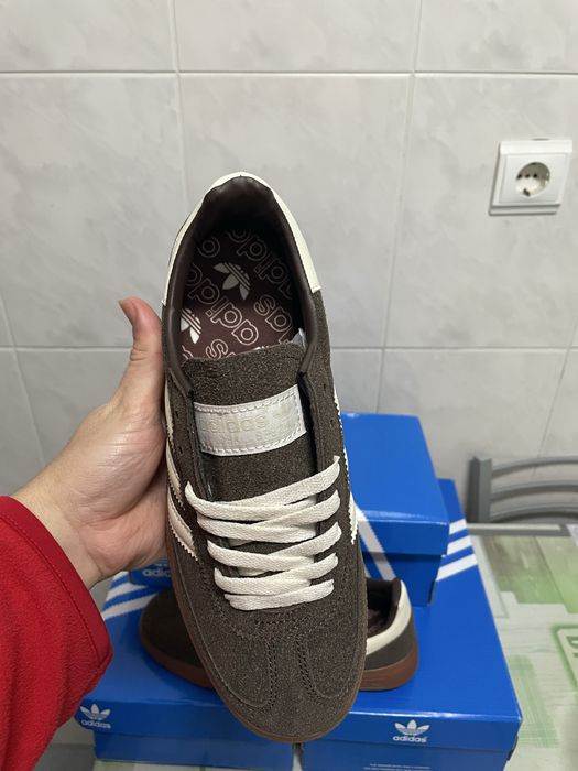 Adidas Spezial novas