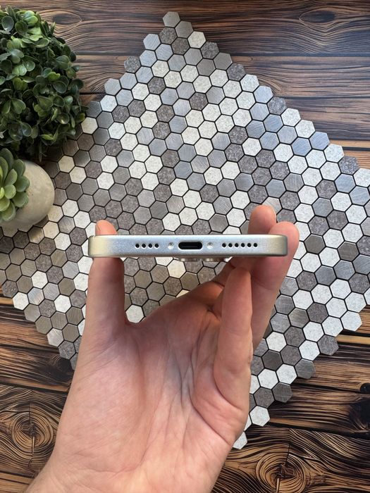 Макет/муляж iPhone 16 серії