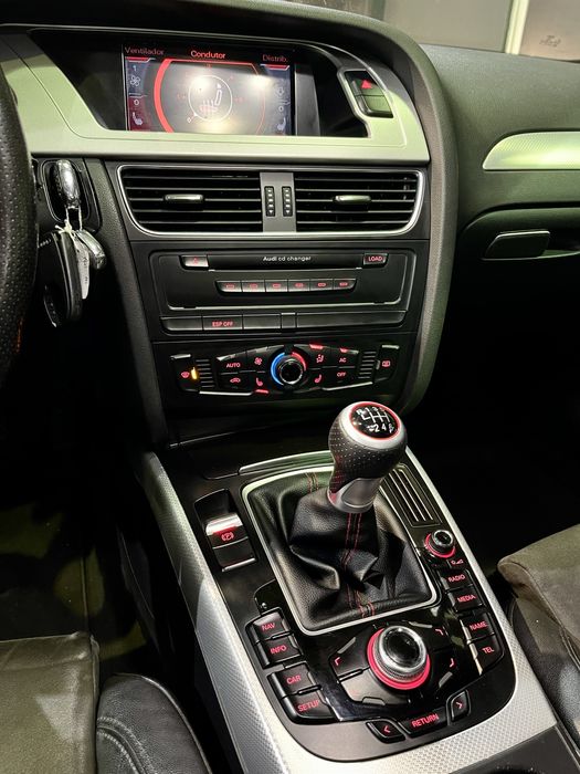 Audi A4 B8 2.0 TDI S-Line