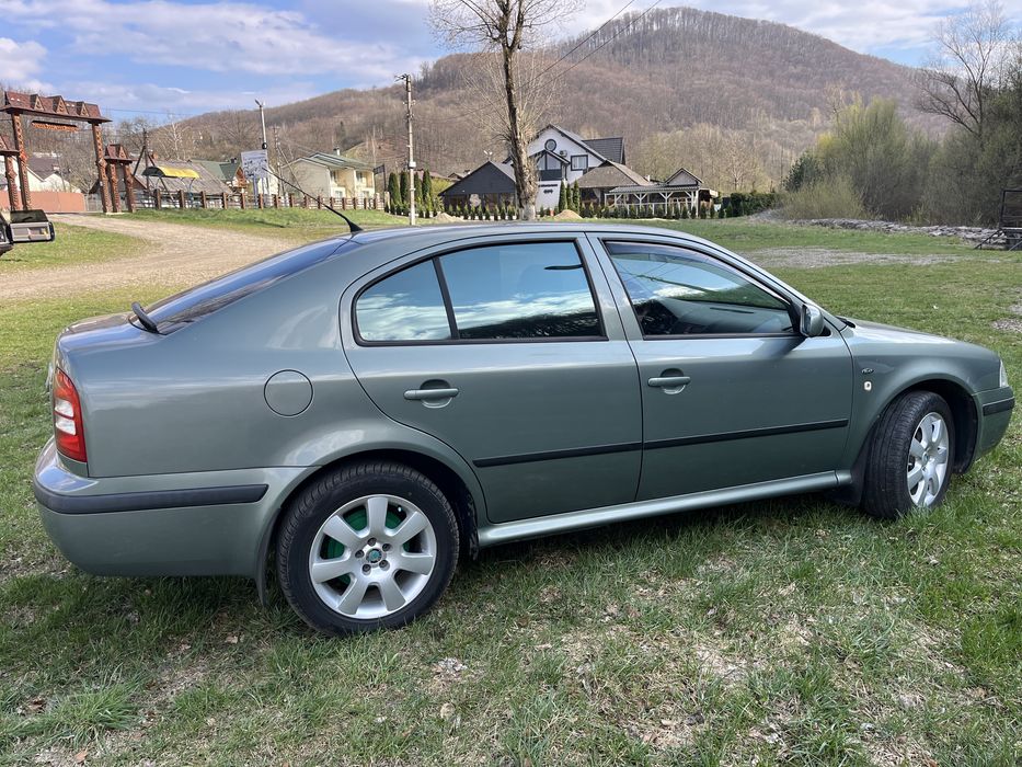 Шкода тур автомат