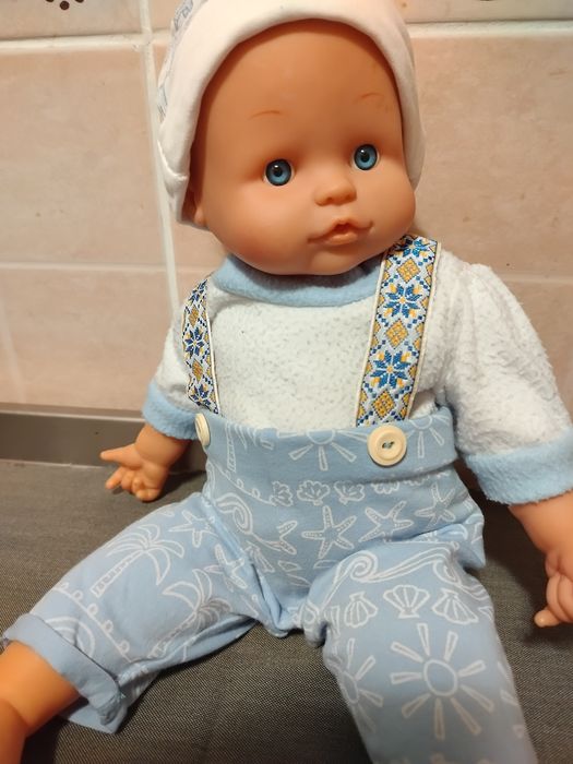 2 пупса в одежде