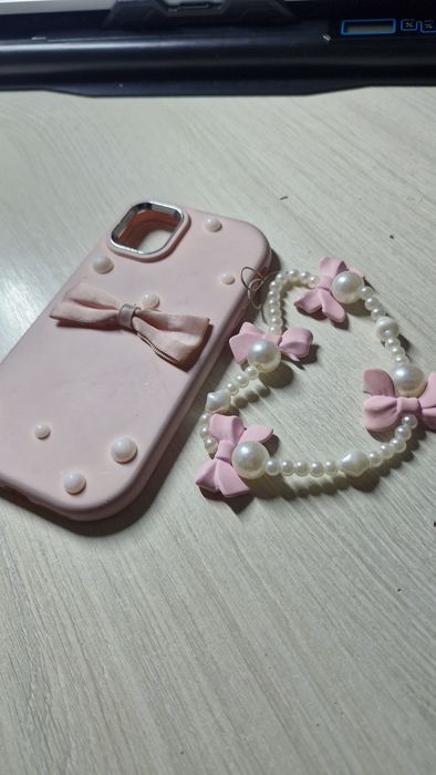 Чехлы на Iphone 11 в гарному стані