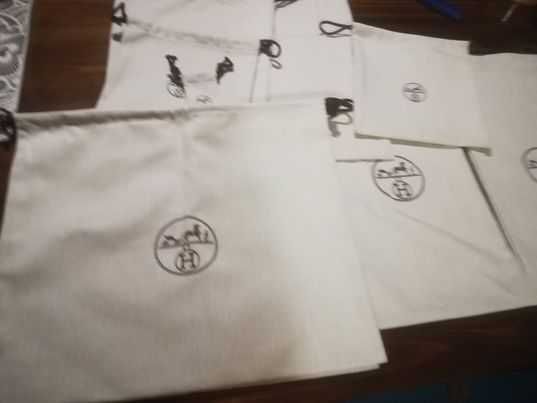 Woreczki firmy Hermes