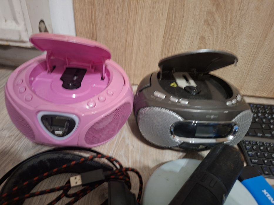 Zestaw różnej elektroniki