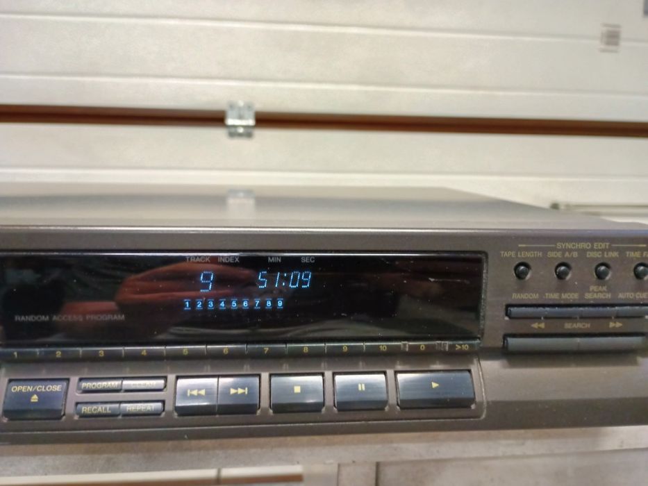 Odtwarzacz CD Technics SL-PG340A