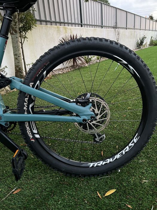 Specialized Turbo Levo SL – Estado Impecável