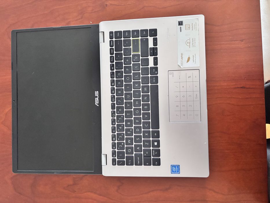 Laptop ASUS E410M