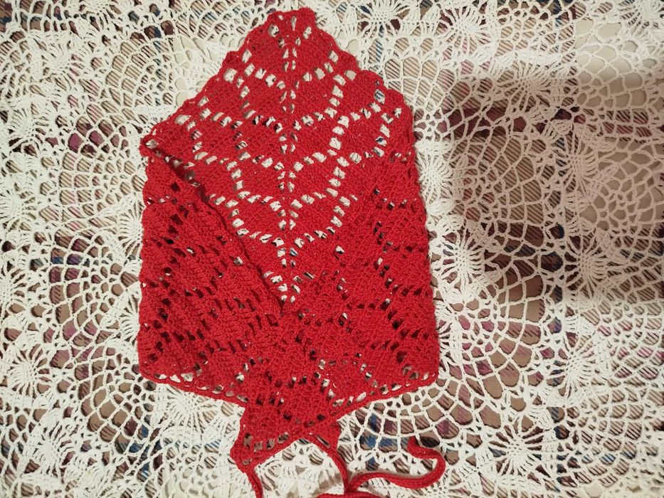 Косынка на голову вязаная