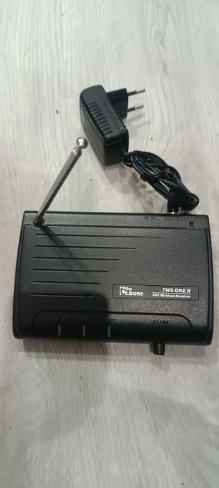 UHF  T.Bone Wireless Receiver