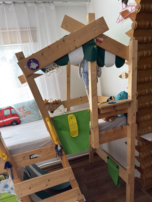 Sprzedam ŁÓŻKO domek