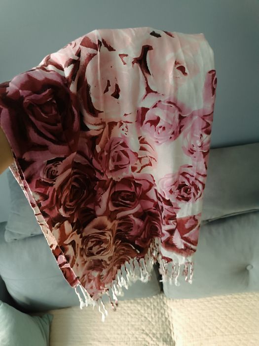 Piękny duży szal