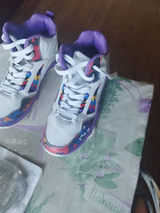 Sprzedam adki firma Puma 2 razy ubrane