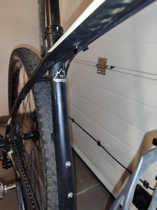 Bicicleta Specialized Stumpjumper Comp HT Carbono 29"