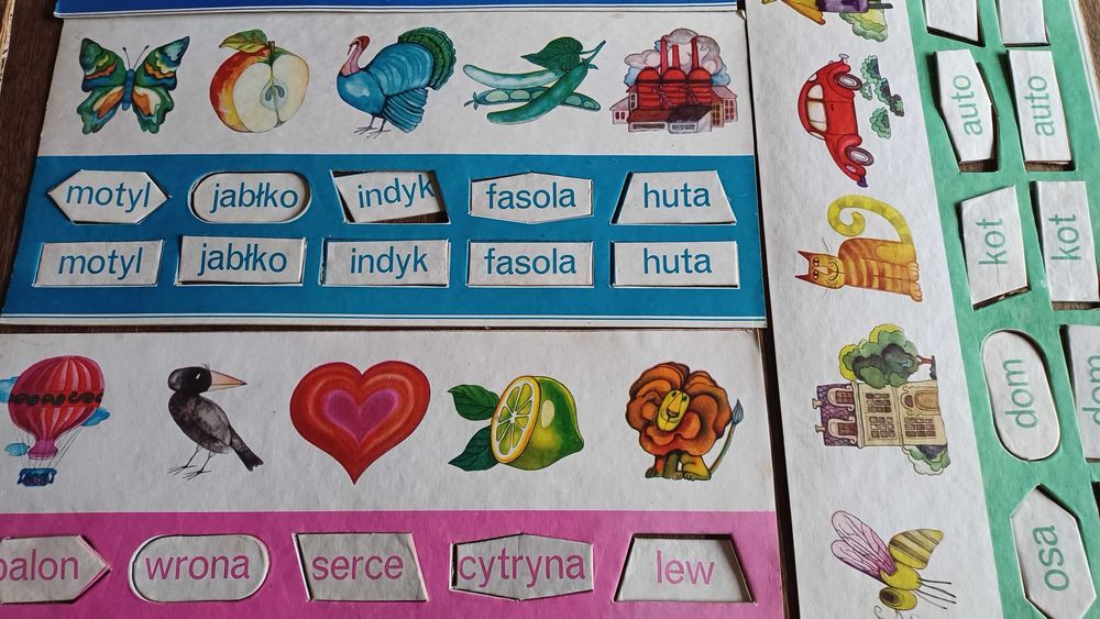 Gra edukacyjna PRL 1978r. "Łatwe Czytanie" kompletne