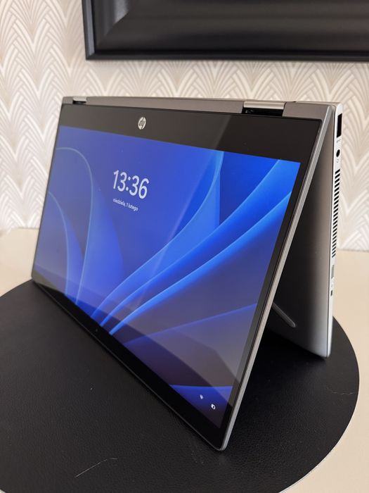 Laptop HP Pavilon x 360 & Bo Convertible z funkcją tabletu