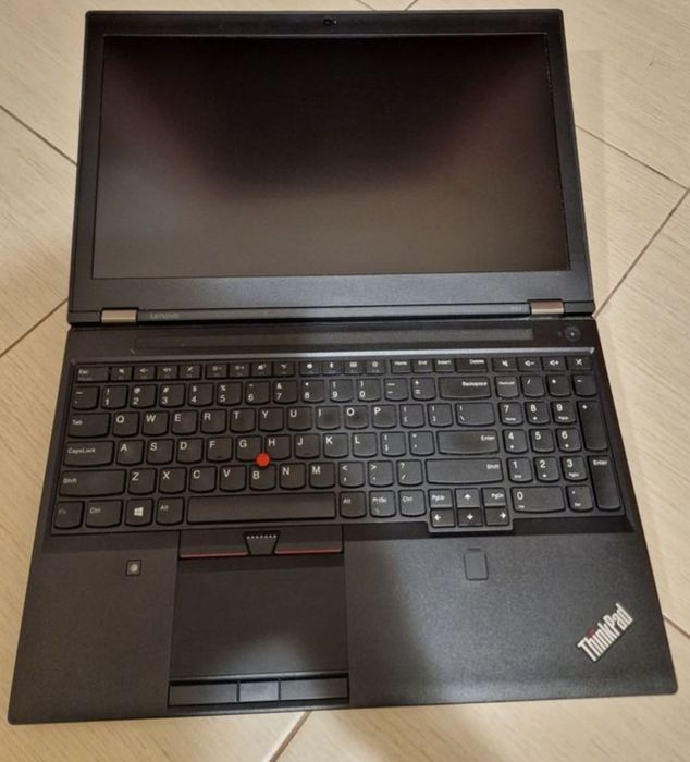 Lenovo ThinkPad P51 Xeon 32GB 512nvme  M2200 Windows 11