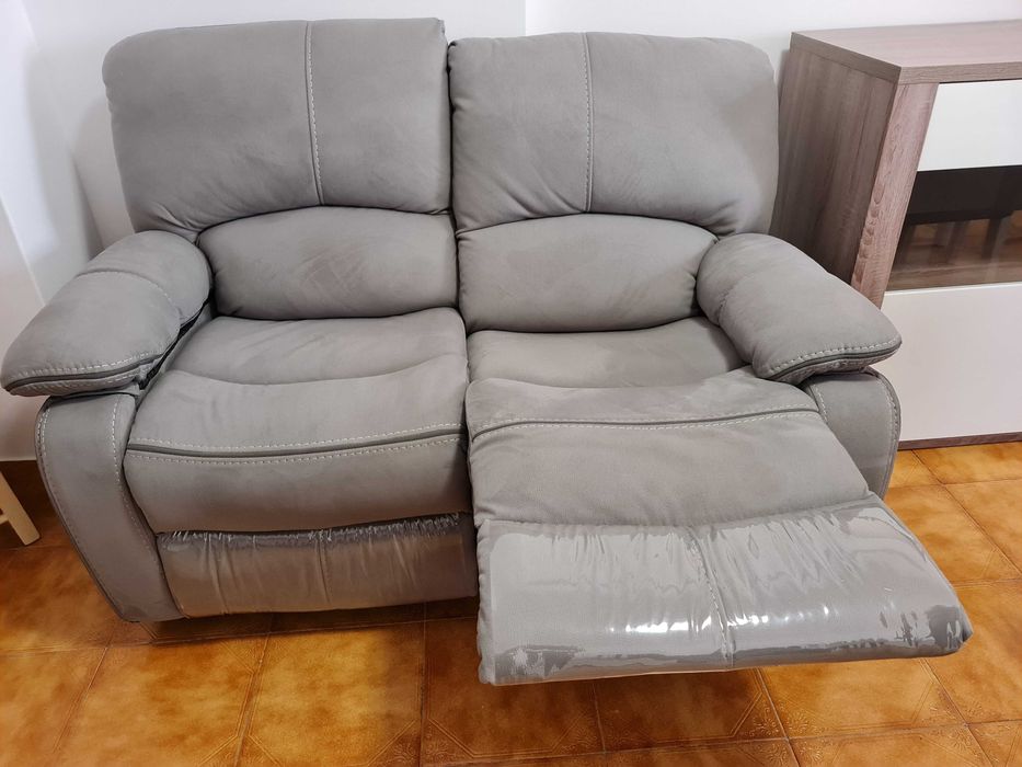 Sofá 2 lugares com assentos extensíveis