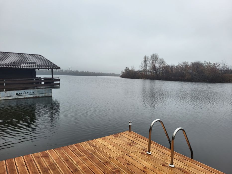 Комплекс Бані на Дніпрі. "Маячок"