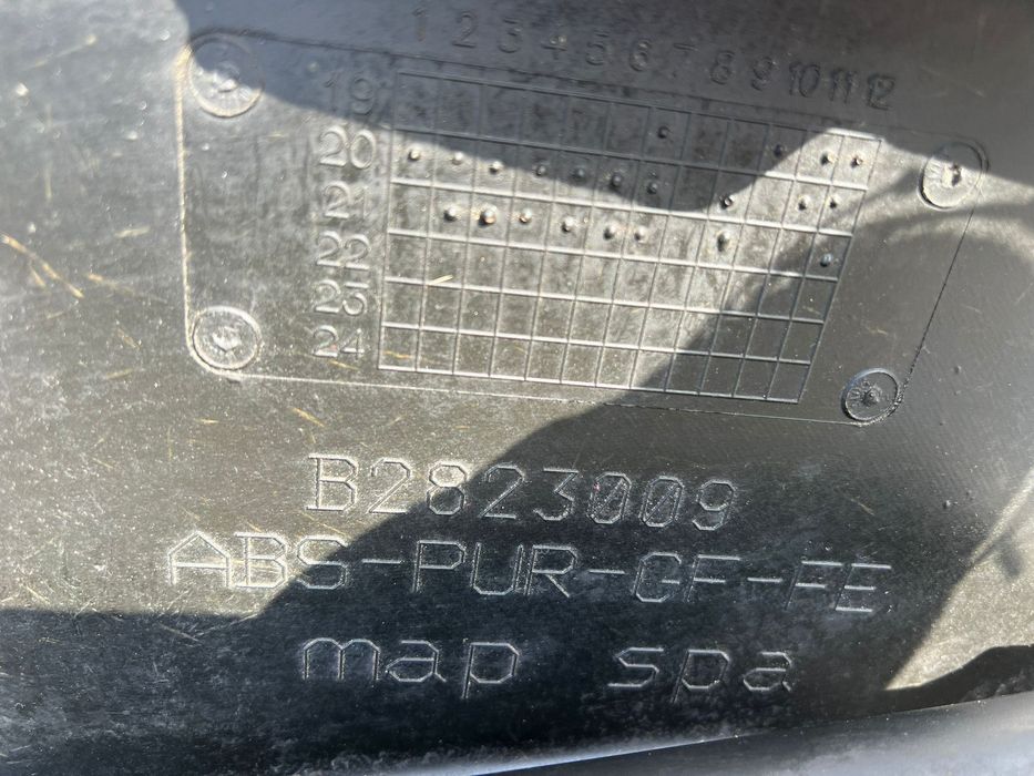 Klapa sieczkarni John Deere 8300/8400