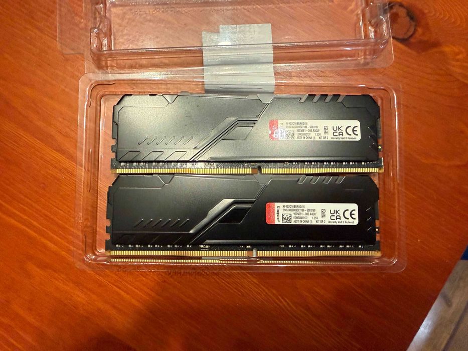 Pamięć RAM Kingston FURY Beast RGB 16GB (2 x 8GB) 3200 CL16 Czarny